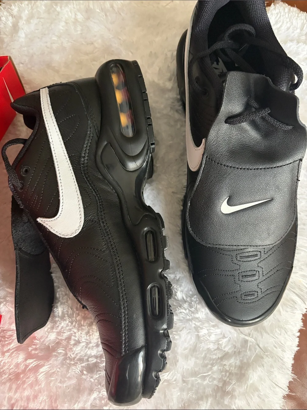 Nike women’s athletic